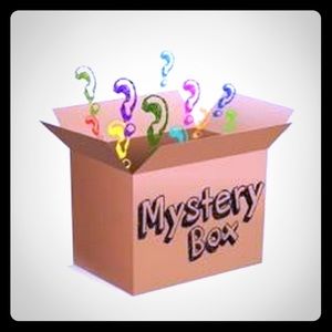 Women’s jewelry mystery box 📦!!